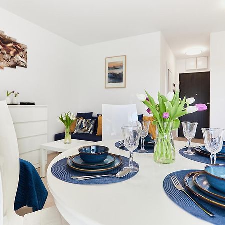 Golden Hour Apartments- Plac Slowianski 43 سفينويتشي المظهر الخارجي الصورة